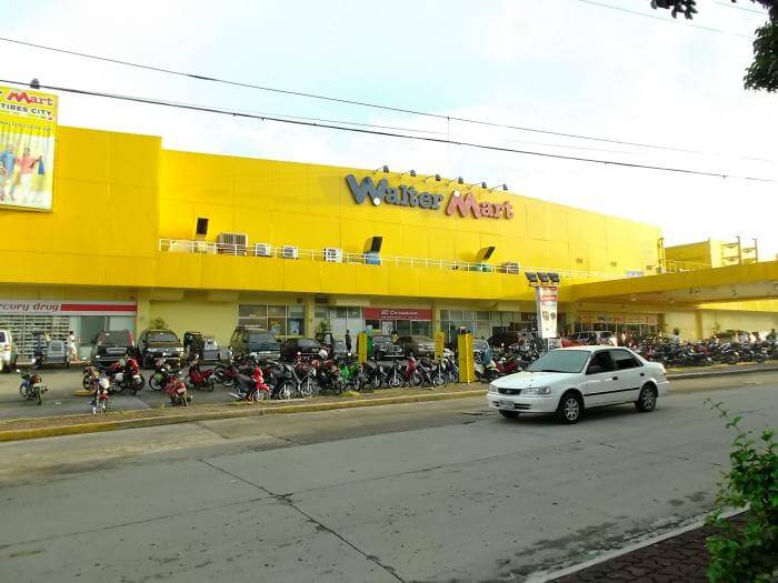 Waltermart Trece Martires